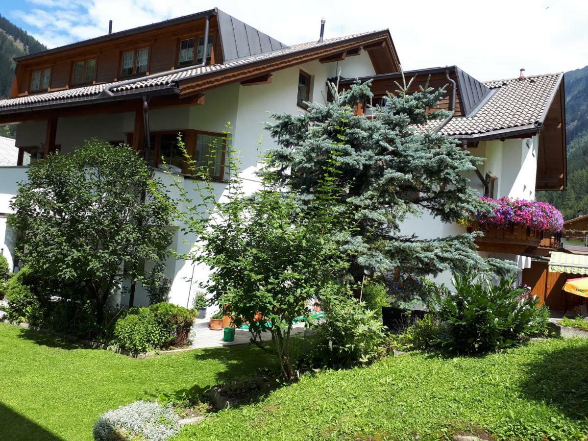 Haus Gfall Kaunertal Exterior photo